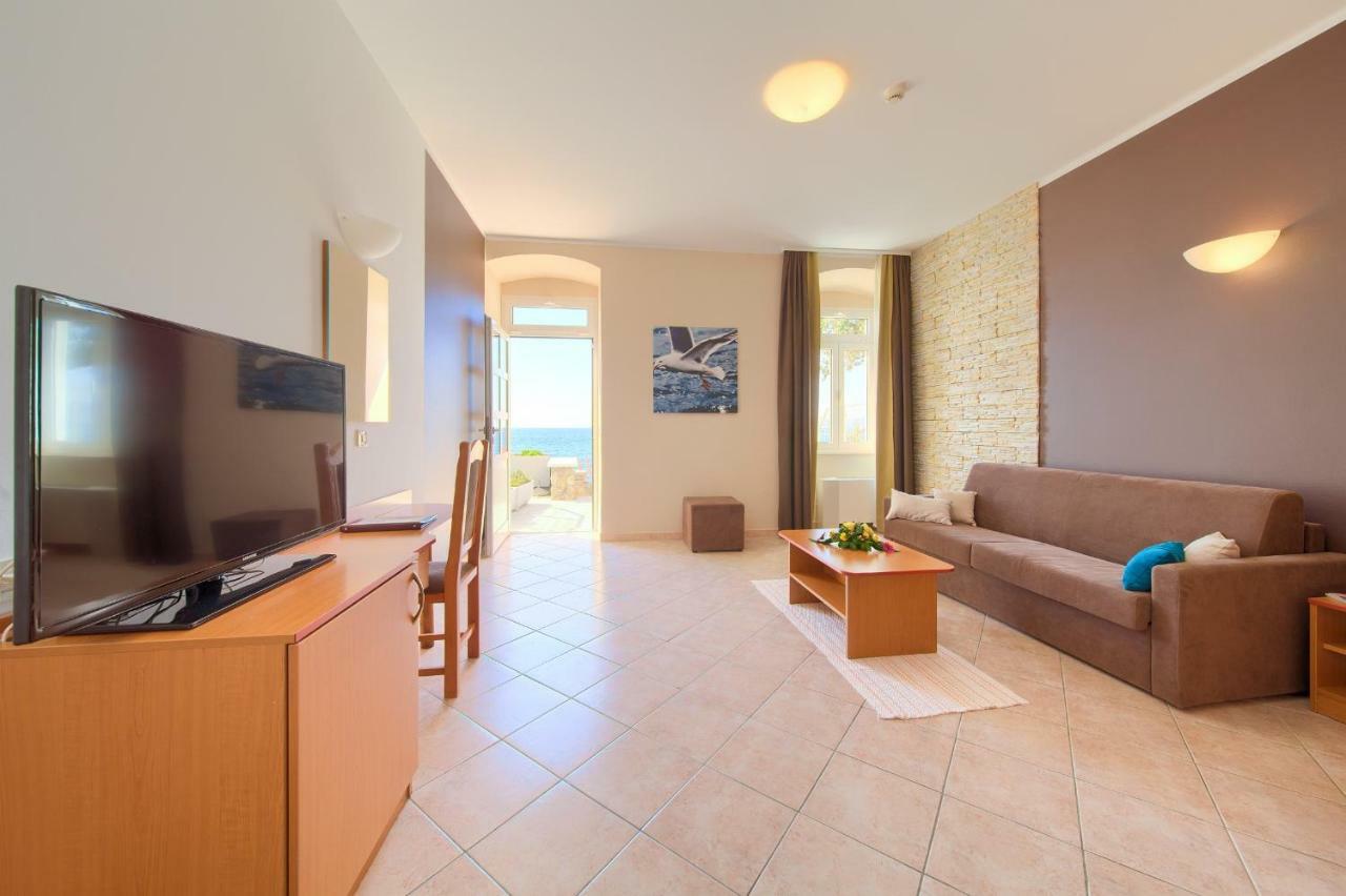 Villa Tamaris - Hotel Resort Drazica Krk Town Εξωτερικό φωτογραφία